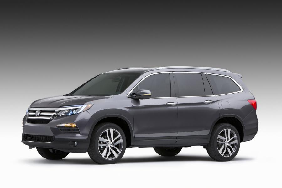  Honda Pilot 2015 года  (фото 2 из 107)